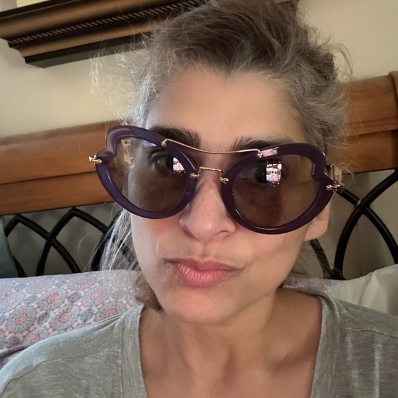 Miu Miu Adorable Purple Cay Eye Sunglasses NEW w/Case Sale - Picture 5 of 7